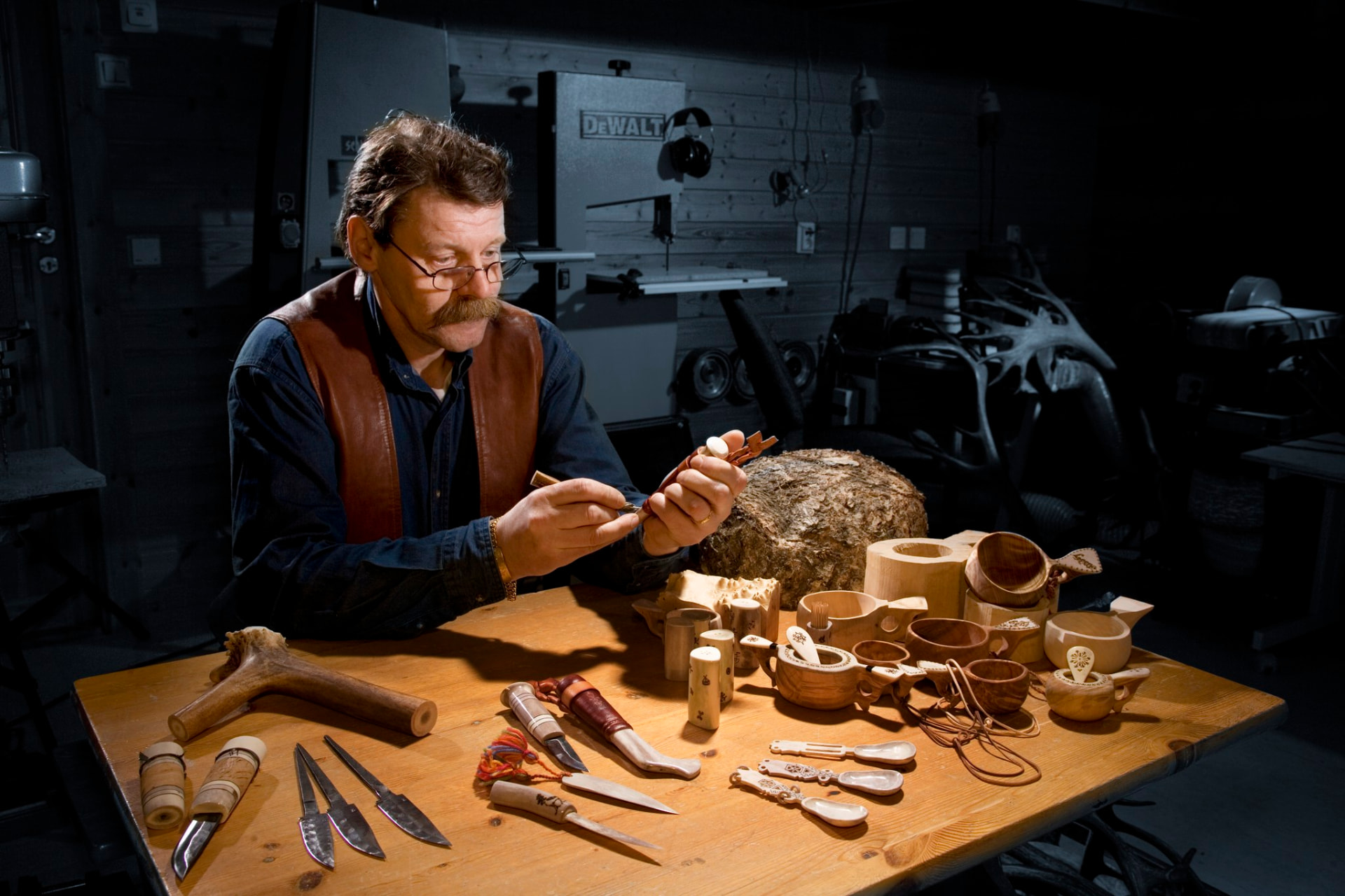 Local artisan at a Rovaniemi handicraft workshop
